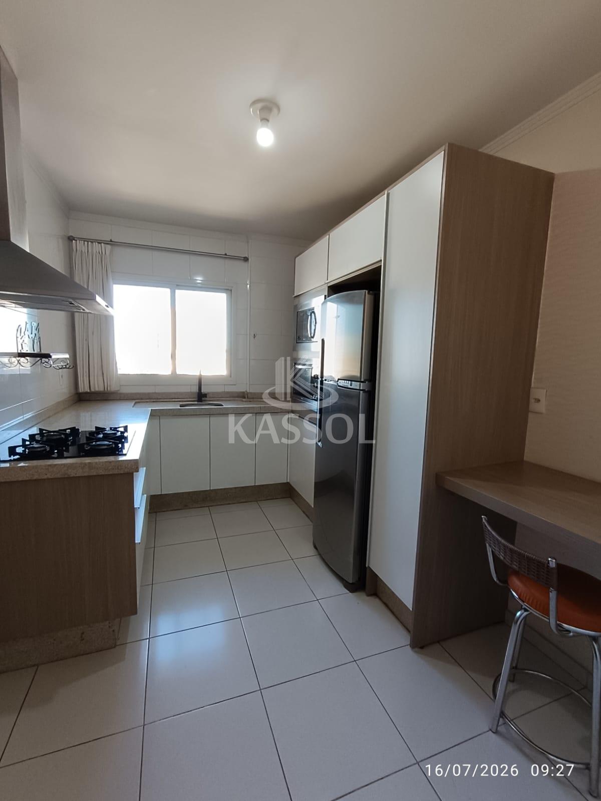 Apartamento no Edifcio Guiomar Rezende todo mobiliado no centro da Cidade!