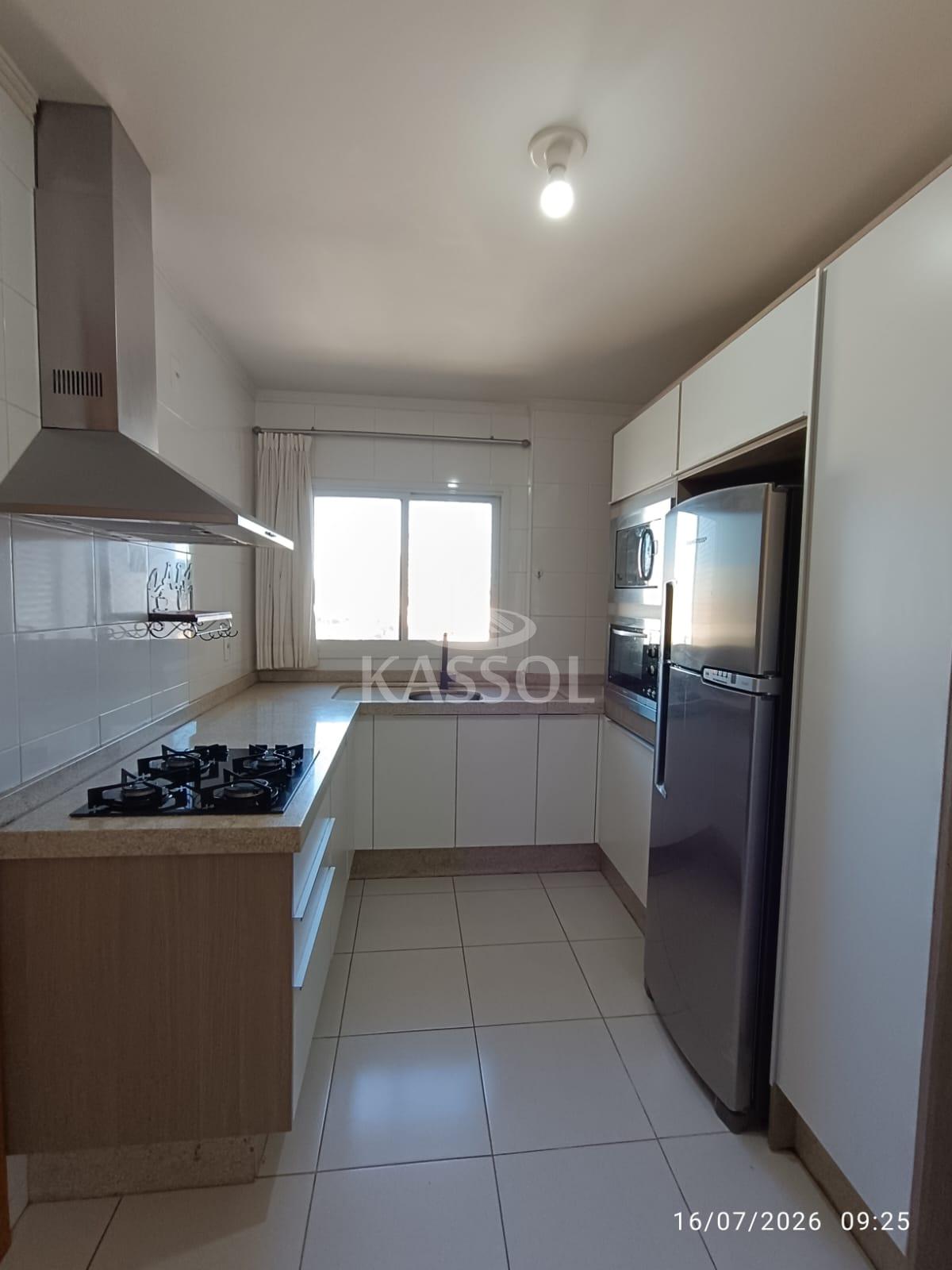 Apartamento no Edifcio Guiomar Rezende todo mobiliado no centro da Cidade!