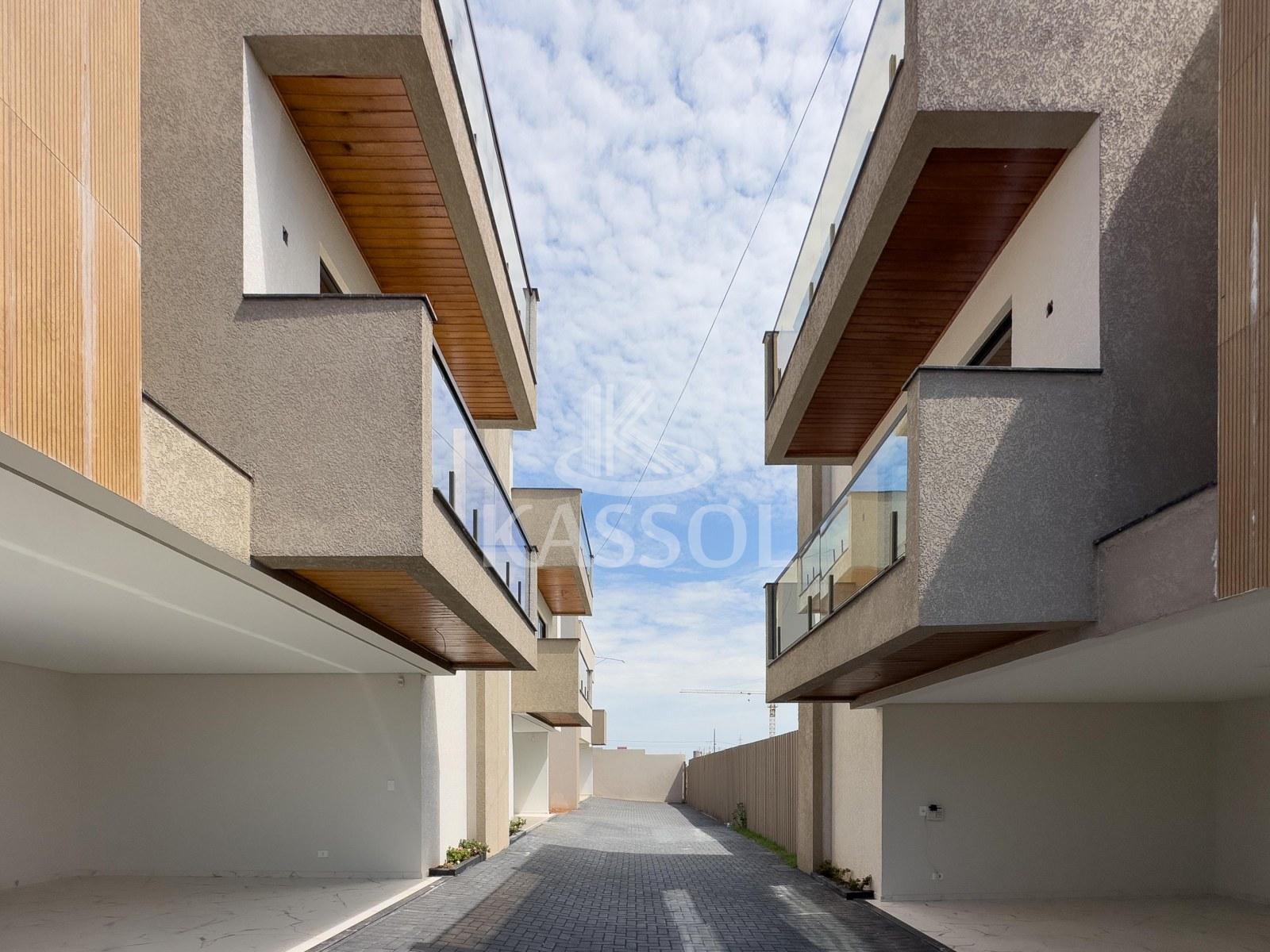 Sobrado  Sto Inácio, CASCAVEL - PR, Área total: 157,31 m² priv...