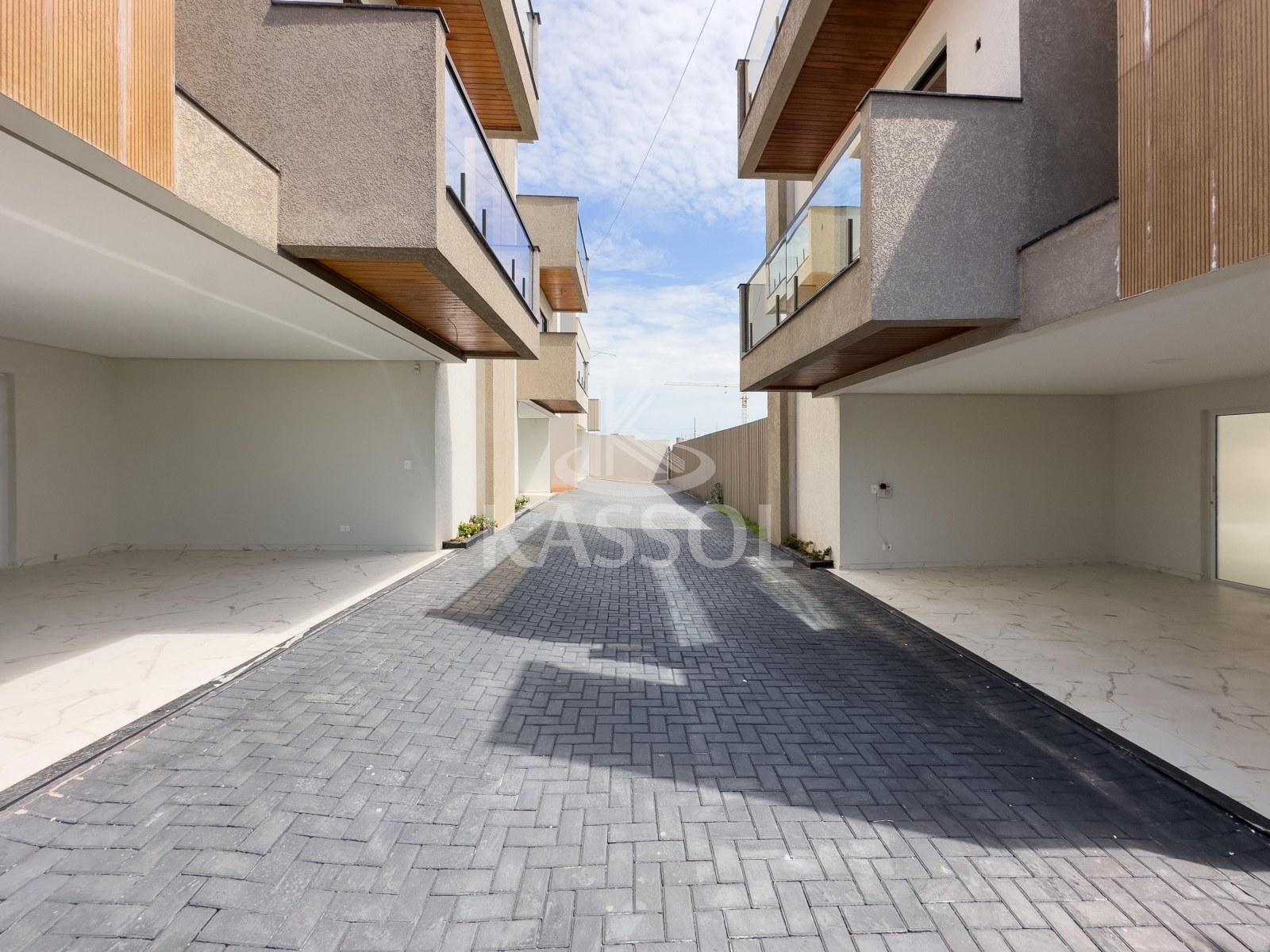 Sobrado  Sto Inácio, CASCAVEL - PR, Área total: 157,31 m² priv...
