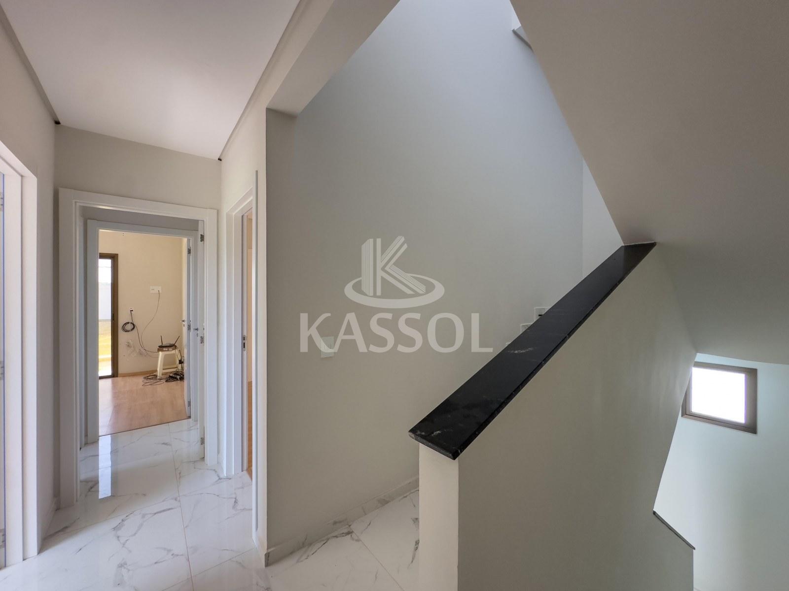 Sobrado Sto Incio, CASCAVEL - PR, rea total: 157,31 m privativa 135,68 m