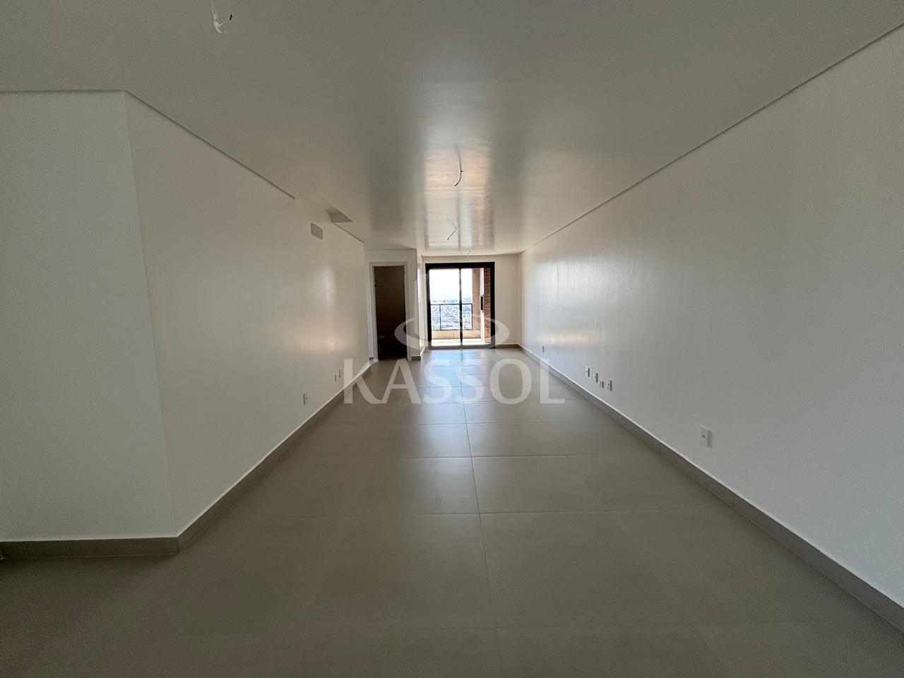 Edifcio Rubi - Centro - apto novo com ampla sute e sacada com churrasqueira