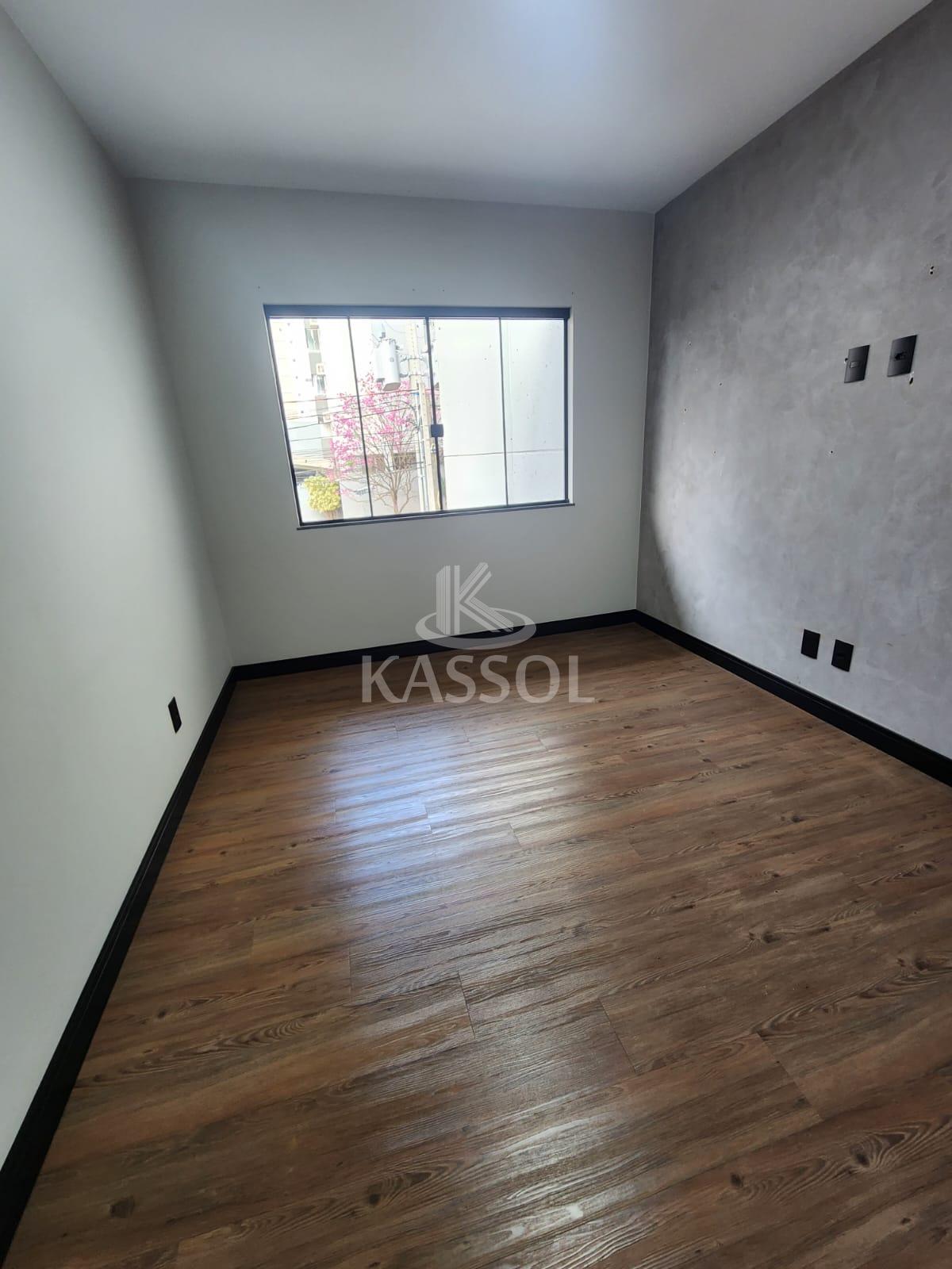 Sobrado para locao, VILA TOLENTINO, CASCAVEL - PR 260 m