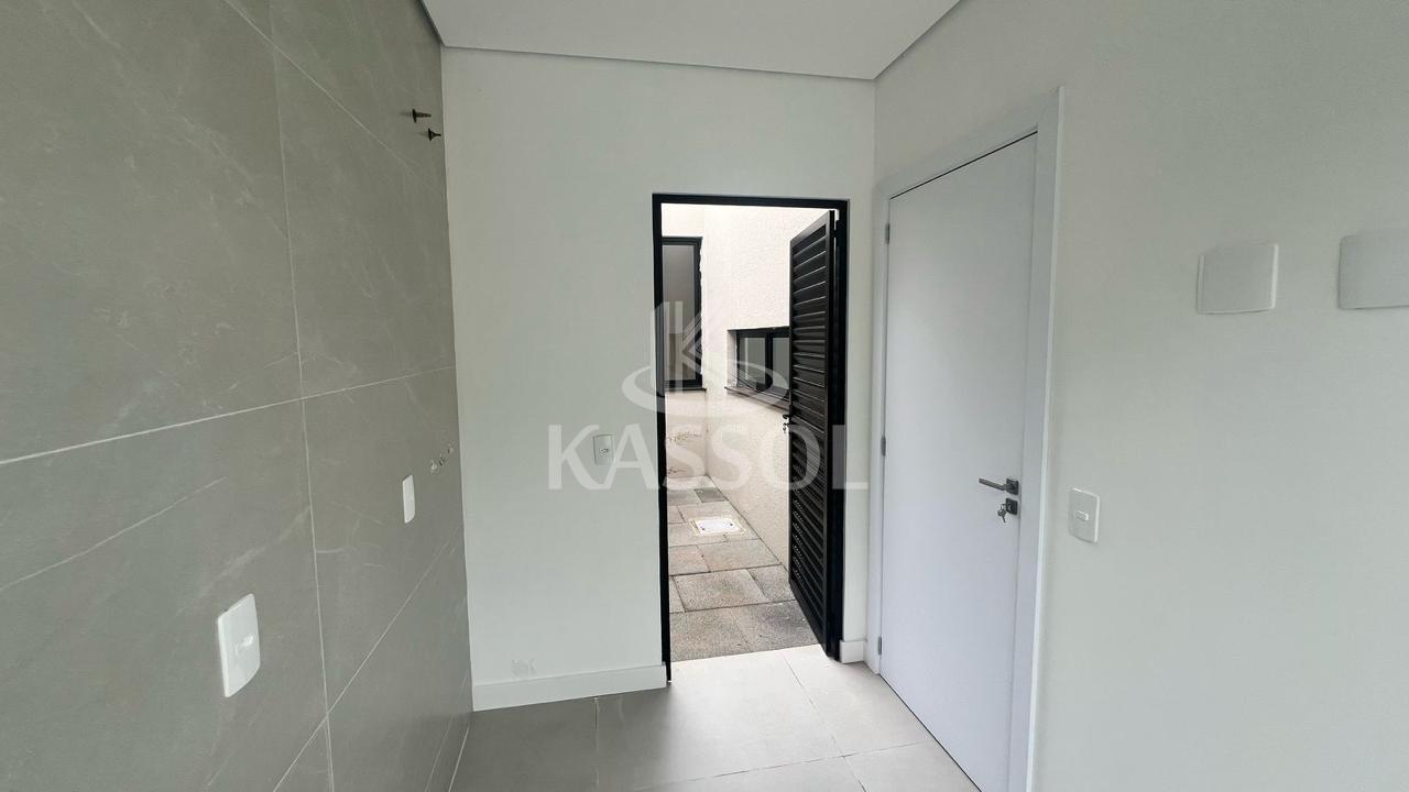 Casa venda, TROPICAL 2, CASCAVEL - PR, nova, documentao pronta p financ., o1 suite +02 quartos.