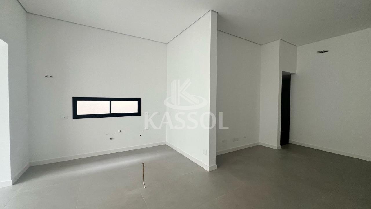 Casa venda, TROPICAL 2, CASCAVEL - PR, nova, documentao pronta p financ., o1 suite +02 quartos.