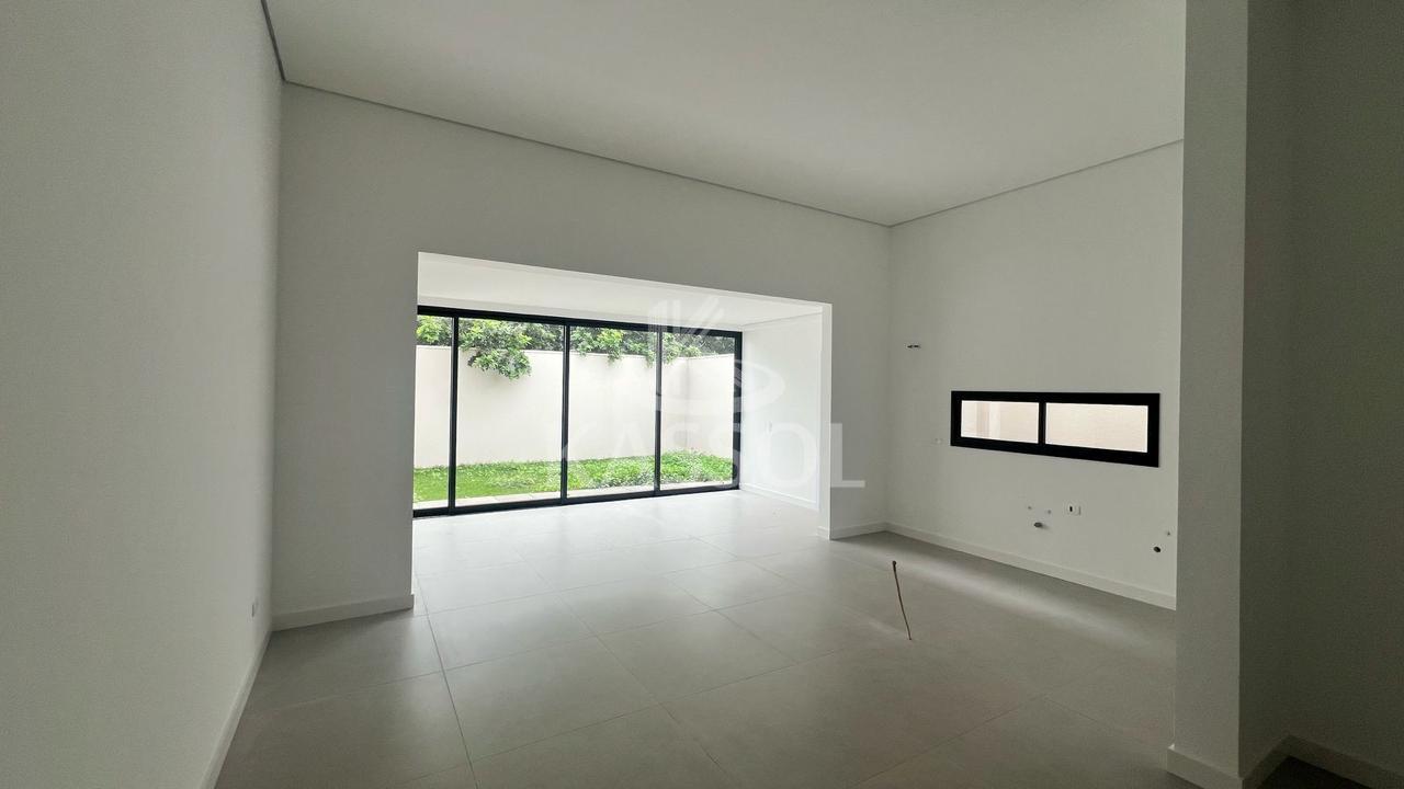 Casa venda, TROPICAL 2, CASCAVEL - PR, nova, documentao pronta p financ., o1 suite +02 quartos.