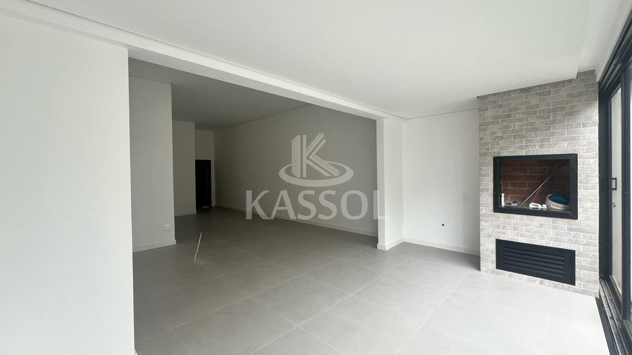 Casa venda, TROPICAL 2, CASCAVEL - PR, nova, documentao pronta p financ., o1 suite +02 quartos.