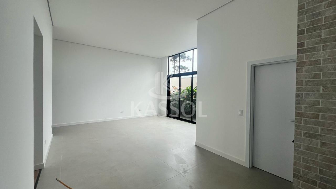 Casa venda, TROPICAL 2, CASCAVEL - PR, nova, documentao pronta p financ., o1 suite +02 quartos.