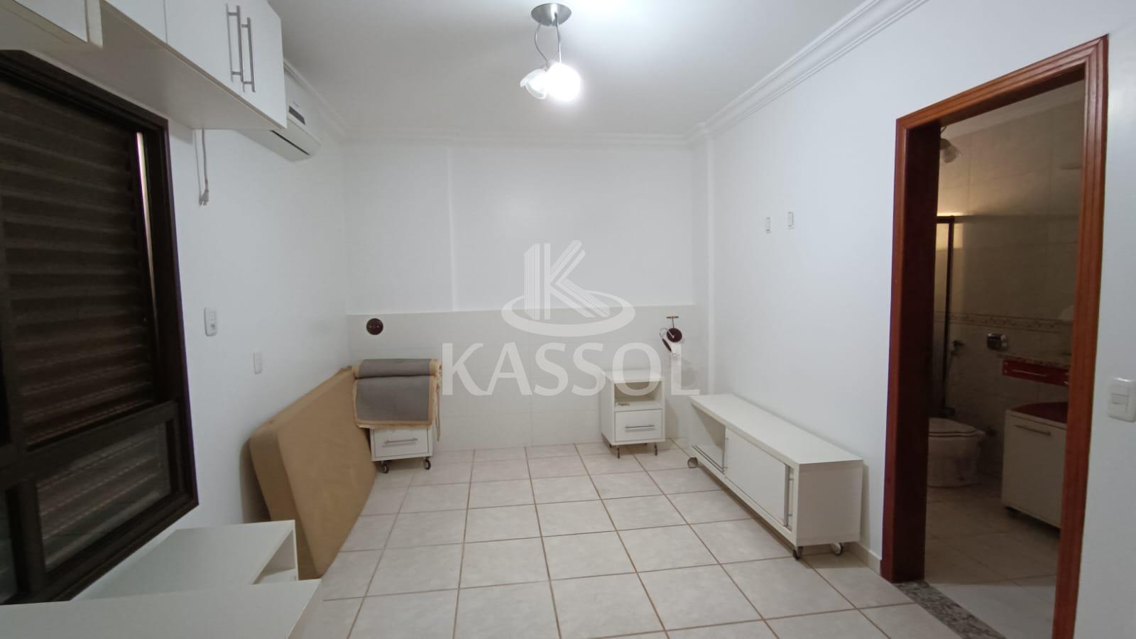 Ap. p/locao, no Residencial Independncia, na R.Mchal Floriano, c/01 suite + 02 q.+ 02 vagas gar.