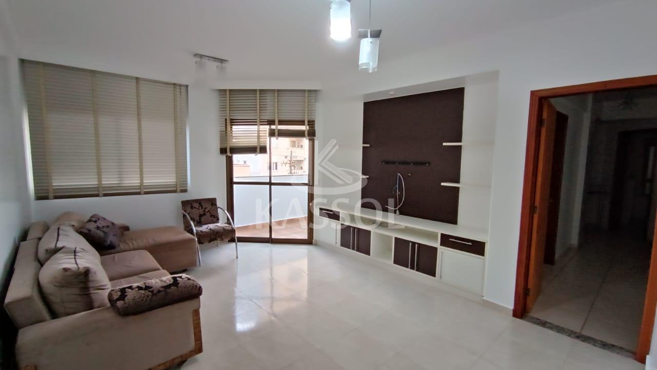 Ap. p/locação, no Residencial Independência, na R.Mchal Floria...