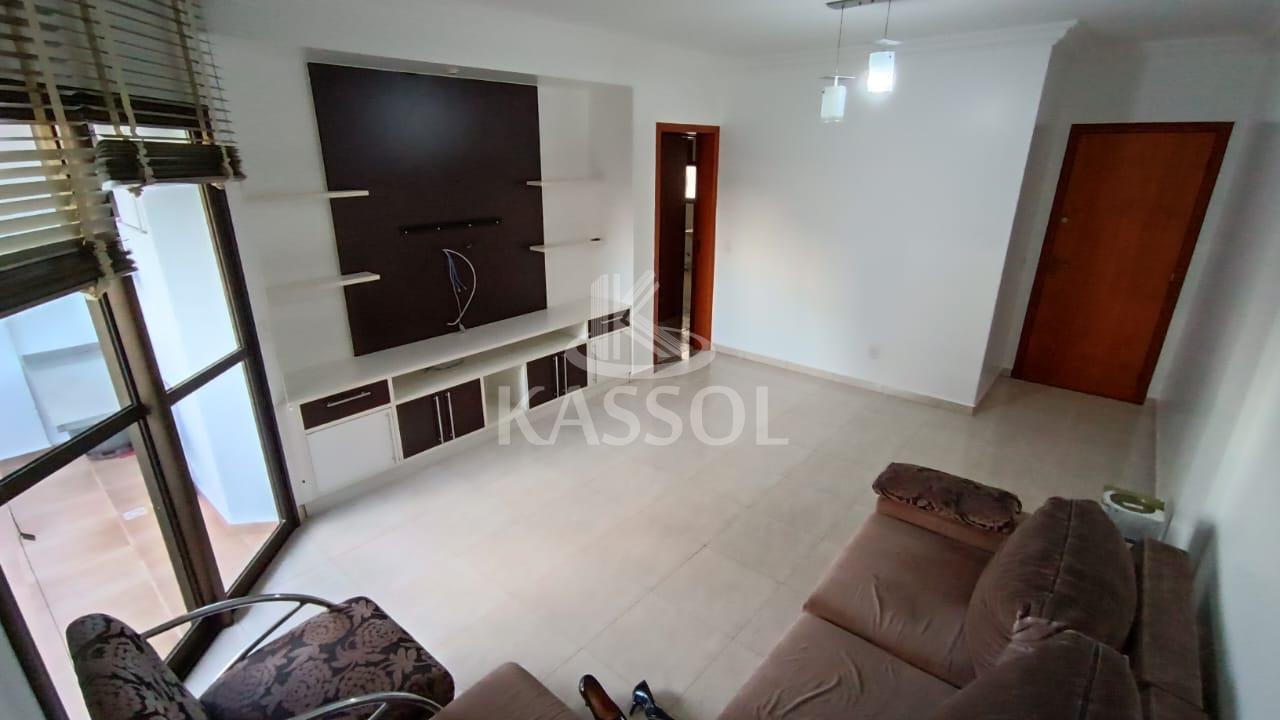Ap. p/locação, no Residencial Independência, na R.Mchal Floria...