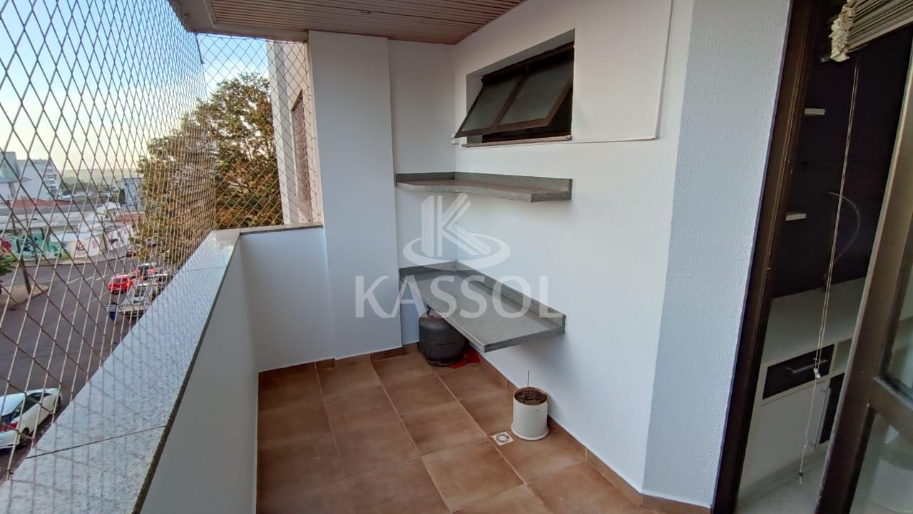Ap. p/locação, no Residencial Independência, na R.Mchal Floria...