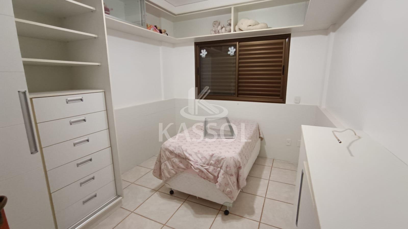 Ap. p/locao, no Residencial Independncia, na R.Mchal Floriano, c/01 suite + 02 q.+ 02 vagas gar.