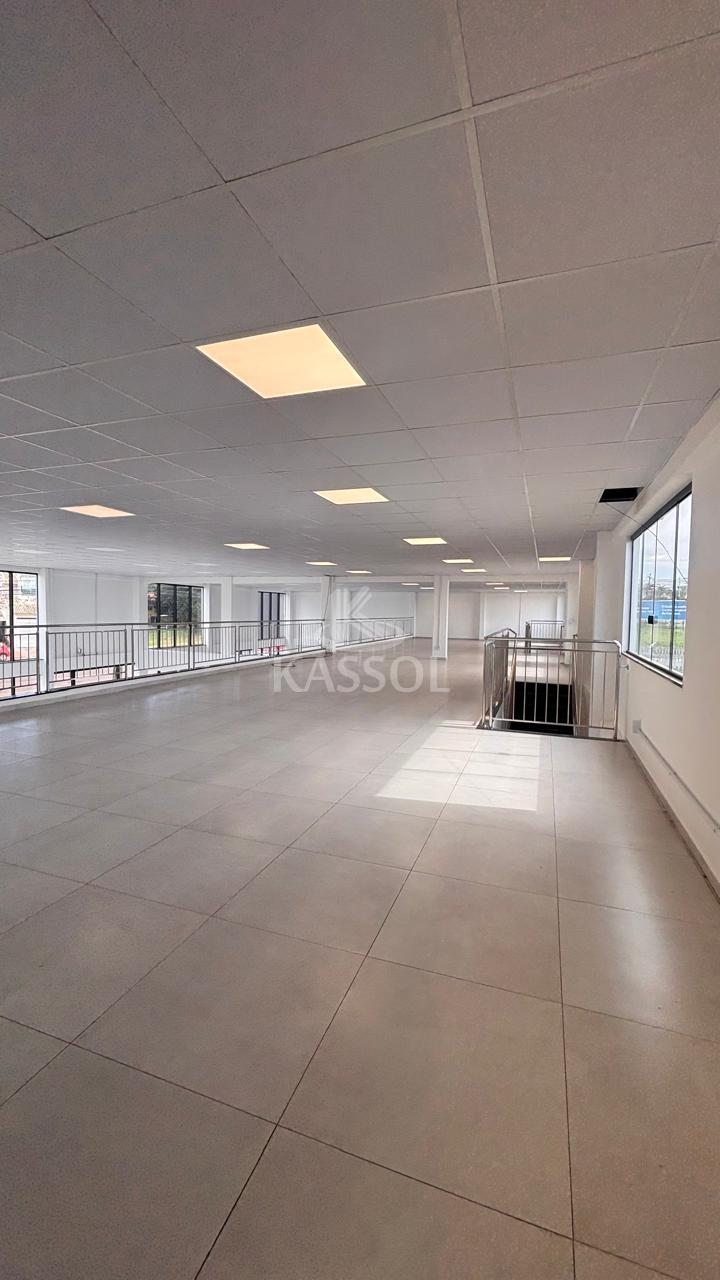 Sala Comercial locação, Rua Apalais esquina com a Avenida Bras...