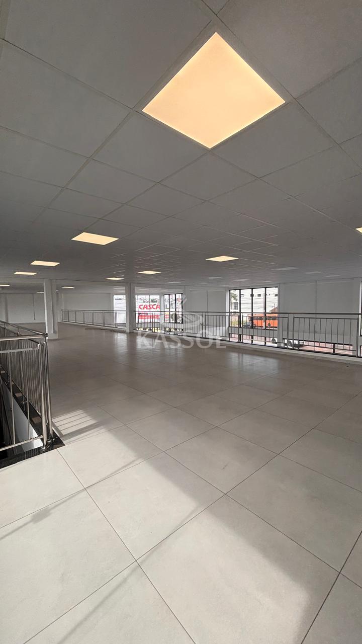 Sala Comercial locao, Rua Apalais esquina com a Avenida Brasil, CASCAVEL - PR