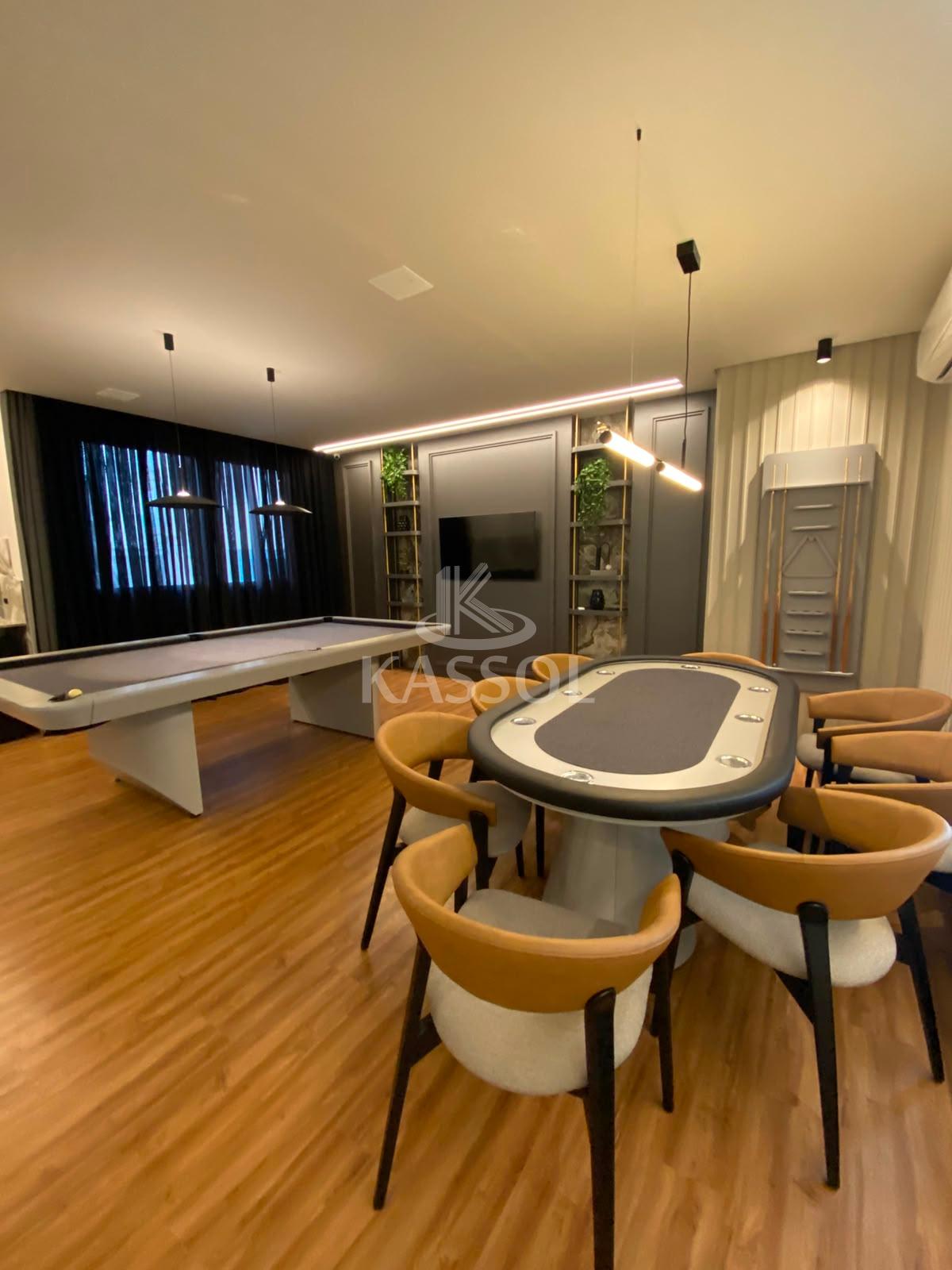 Apartamento novo pronto para morar, Meia Praia, Itapema - SC, 150 m do Mar!
