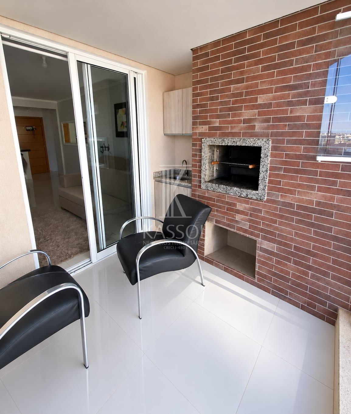 Excelente apto no bairro Neva com 01 suíte + 02 quartos e 02 vagas + depósito!
