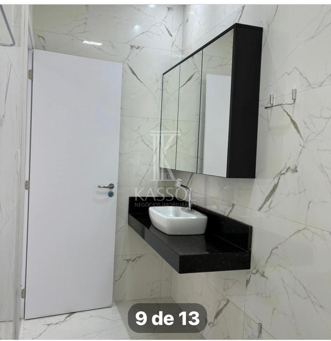 Oportunidade de casa nova em região de crescente desenvolvimento.