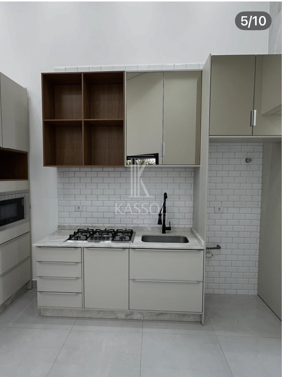 Oportunidade de casa nova em região de crescente desenvolvimento.