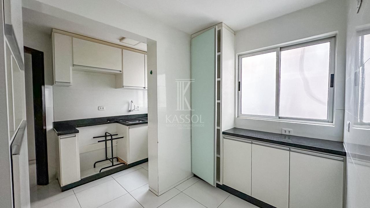 Apartamento com 3 dormitórios à venda,116.00 m², Centro, Cascavel - PR.