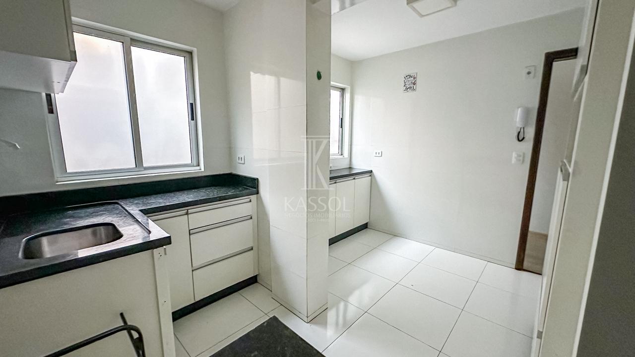 Apartamento com 3 dormitórios à venda,116.00 m², Centro, Cascavel - PR.