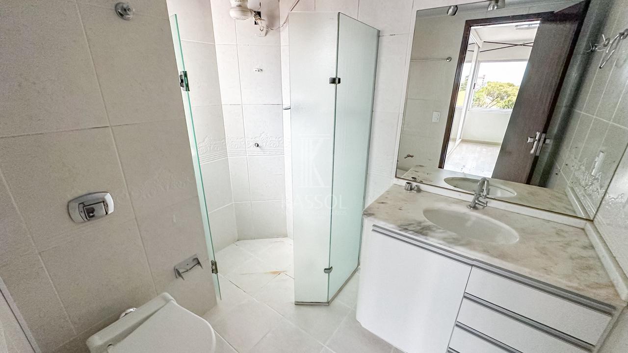 Apartamento com 3 dormitórios à venda,116.00 m², Centro, Cascavel - PR.