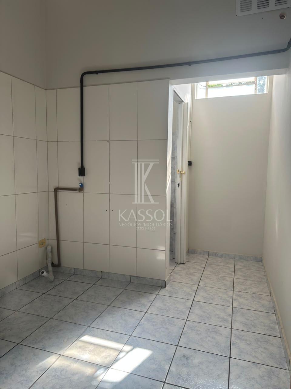 Sala Comercial térrea, na Rua Osvaldo Cruz, esquina Rua Paraná!
