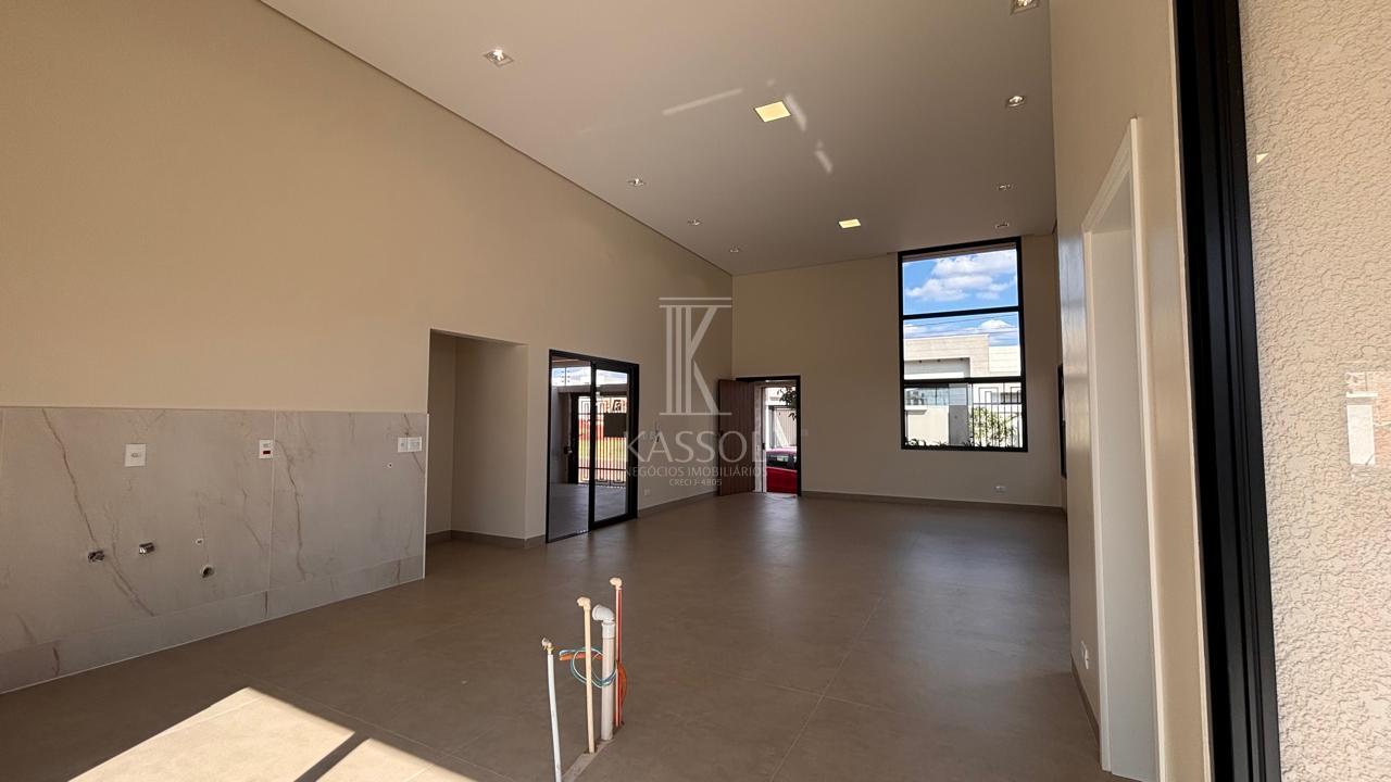 Casa térrea Alto Padrão, nova, pronta para morar, no Paraíso Tropical!