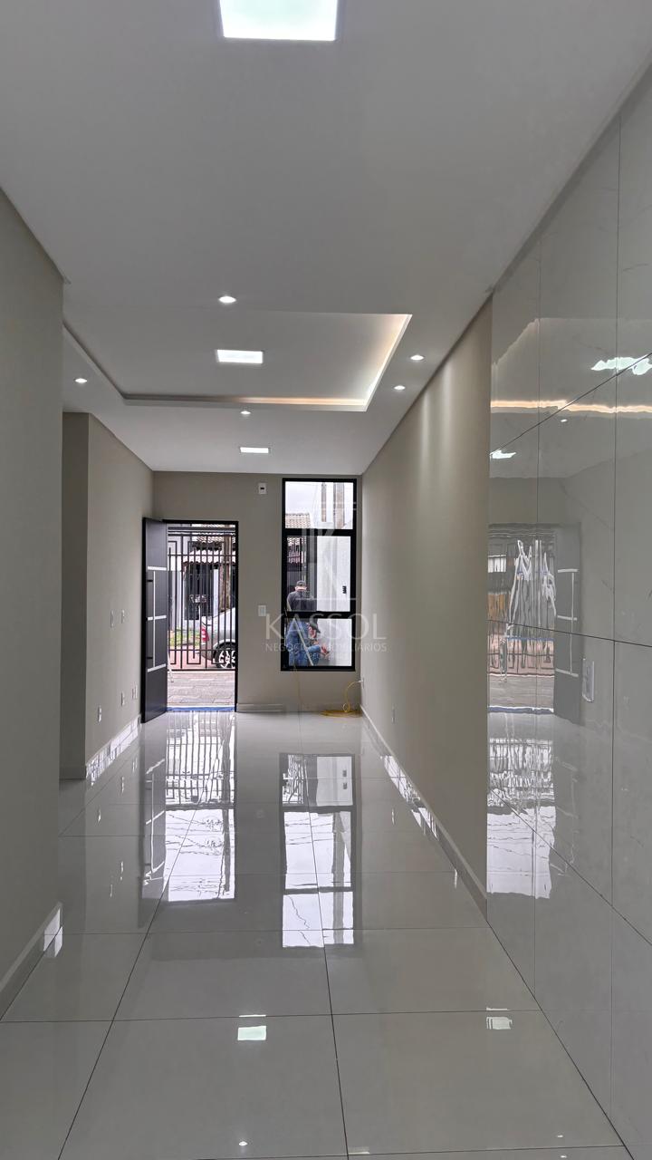 Casa, no Loteamento Siena, Bairro Esmeralda, nova pronta para morar!