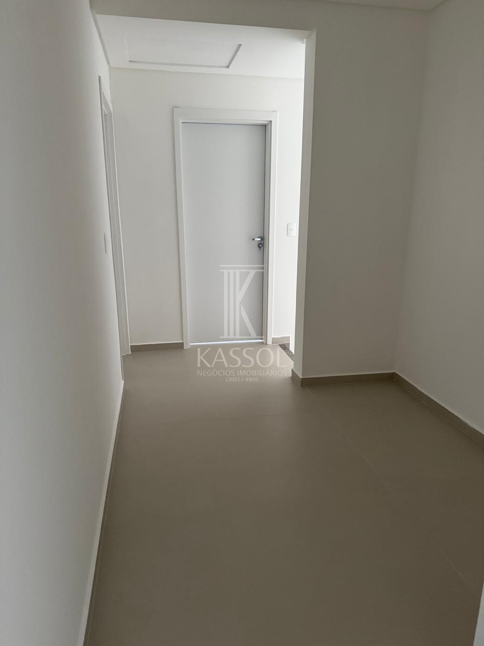 Sobrado com 165.64 m², novo pronto para morar - próximo Unipar.