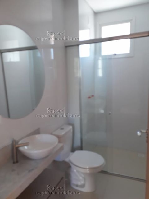 ED MONTERREY - RESIDENCIAL NOVO - PRONTO PRA MORAR COM 2 QUARTOS E 1 GARAGEM