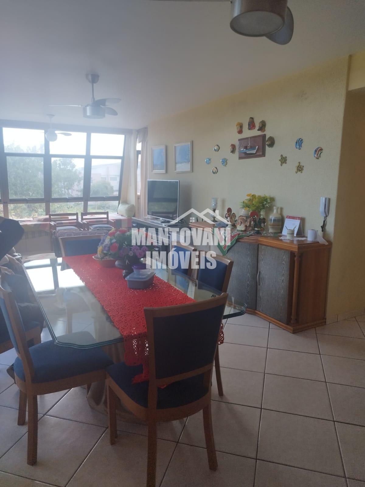 Apartamento à venda em localização privilegiada de Praia de Le...
