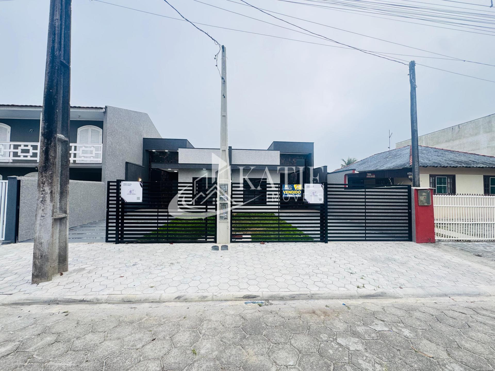 Casa a venda no Balneário Costa Azul, Matinhos - PR