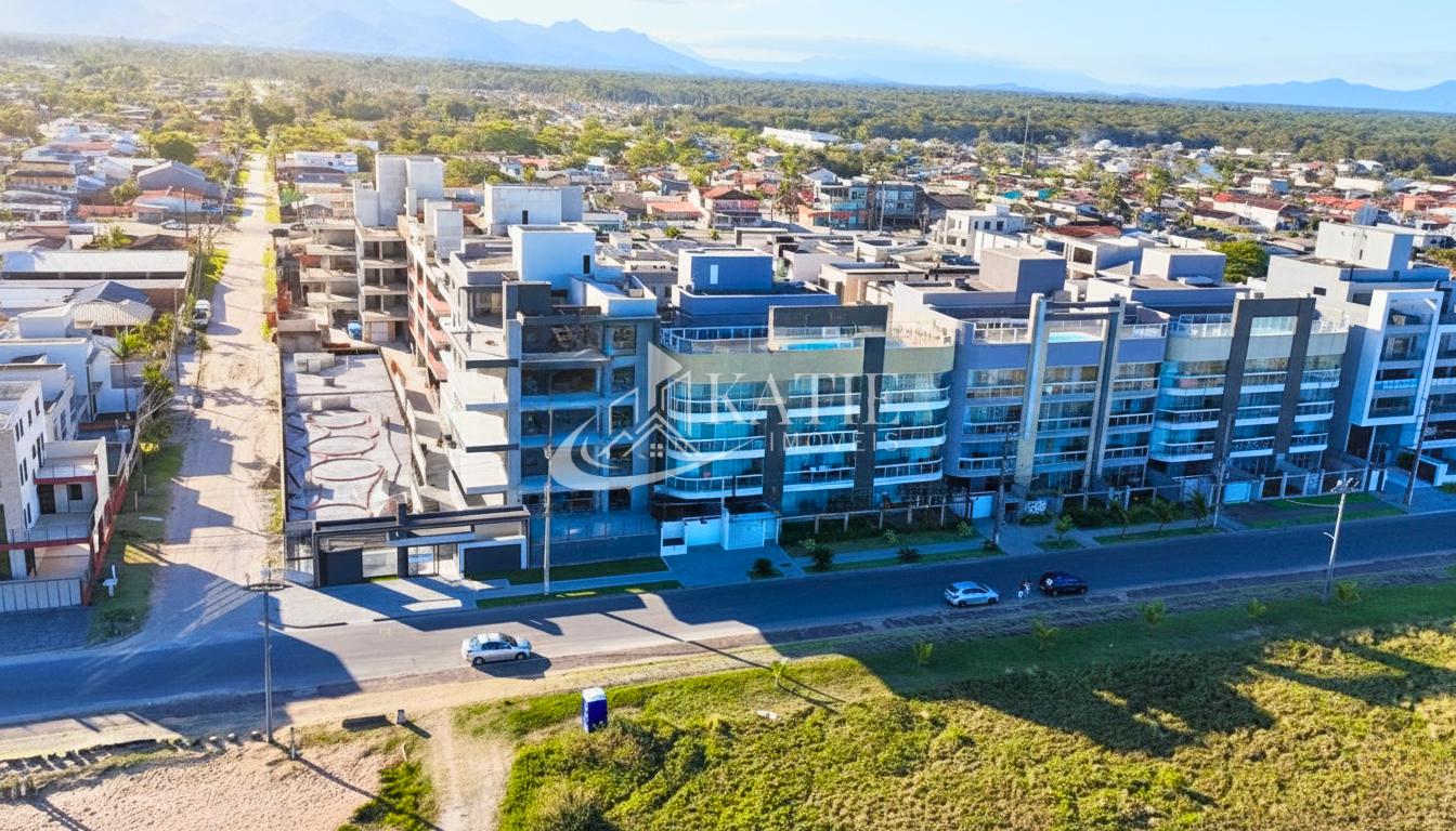 Apartamento beira mar à venda no Balneário Costa Azul, MATINHO...
