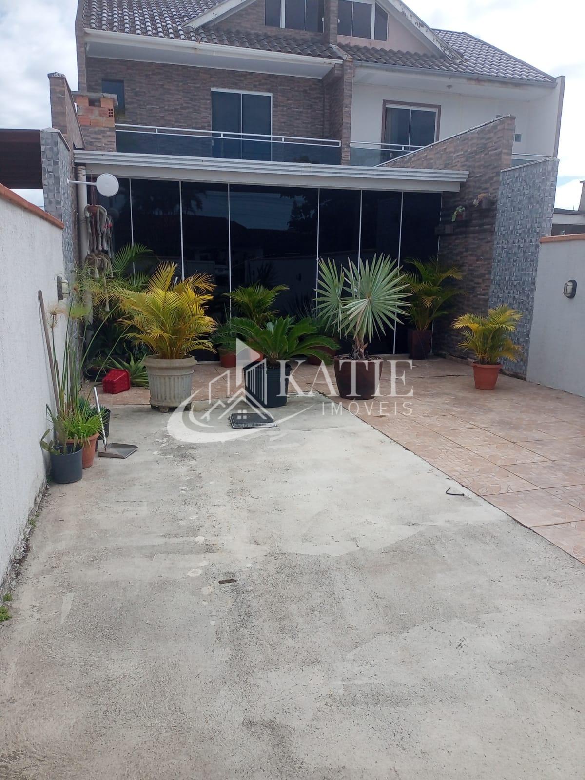 Triplex com 3 quartos a venda  em Matinhos