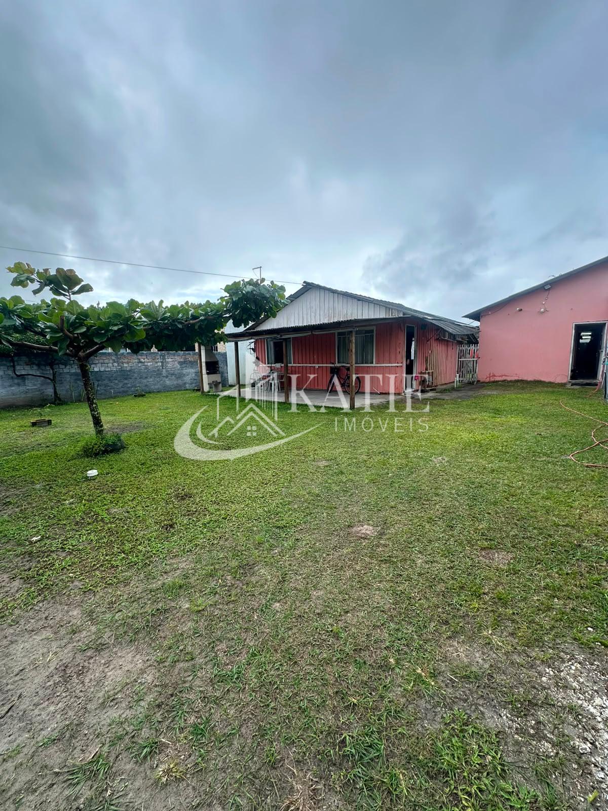 Oportunidade no Balneário Canoas: Terreno 14x40 com Duas Moradias