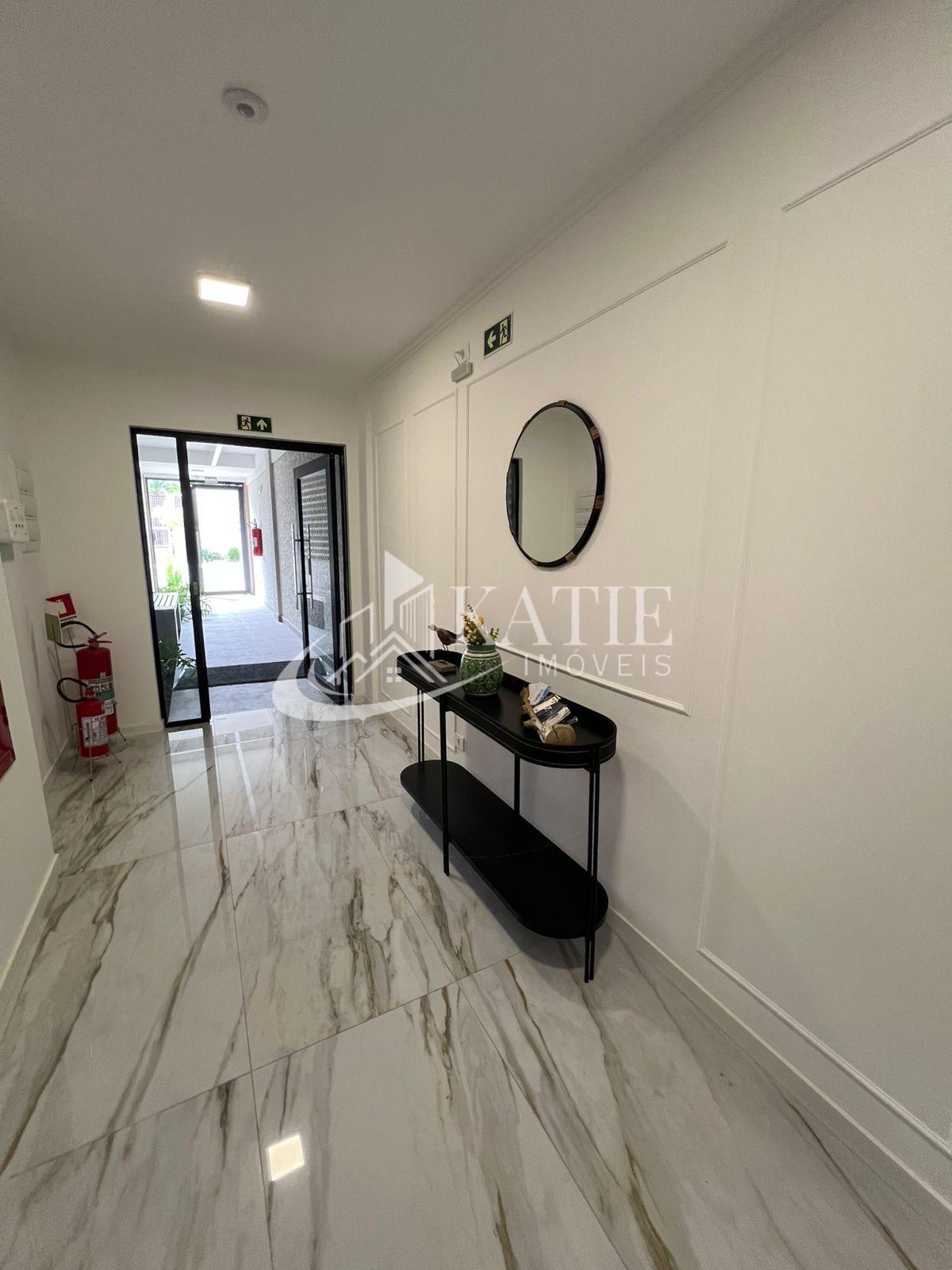 Apartamento em Caiobá-Matinhos Pr 100 metros do mar