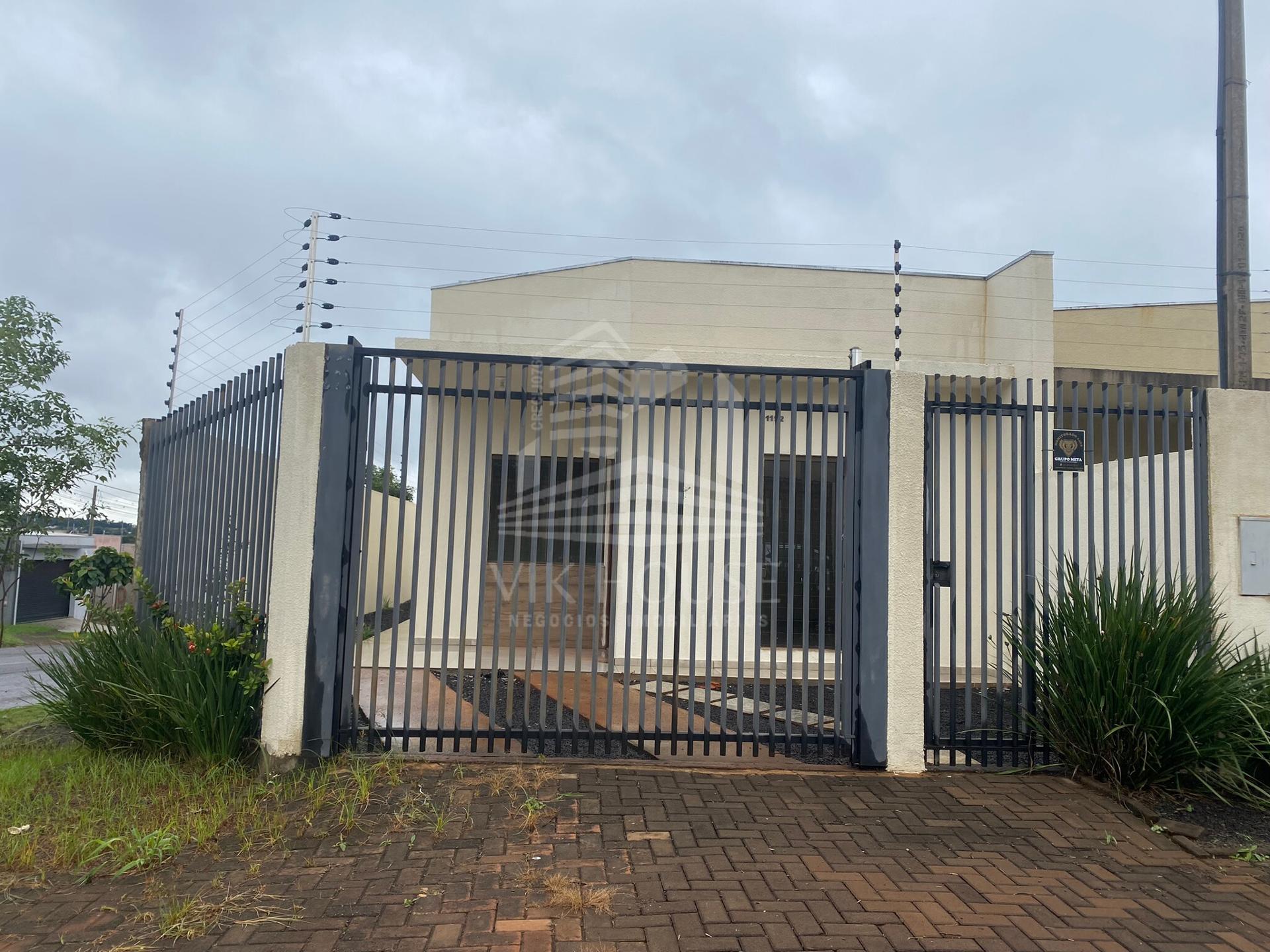 CASA DE ESQUINA PARA LOCAÇÃO - JARDIM FLORATTA