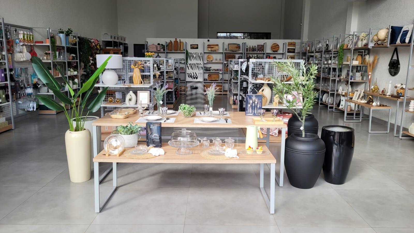 LOJA DE PRESENTES E DECORAÇÕES COM PONTO COMERCIAL A VENDA NA VILA A