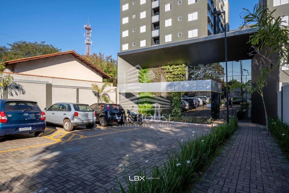 APARTAMENTO SEMI MOBILIADO PARA LOCAÇÃO NO EDIFÍCIO ROYAL LEGACY - FOZ DO IGUAÇU