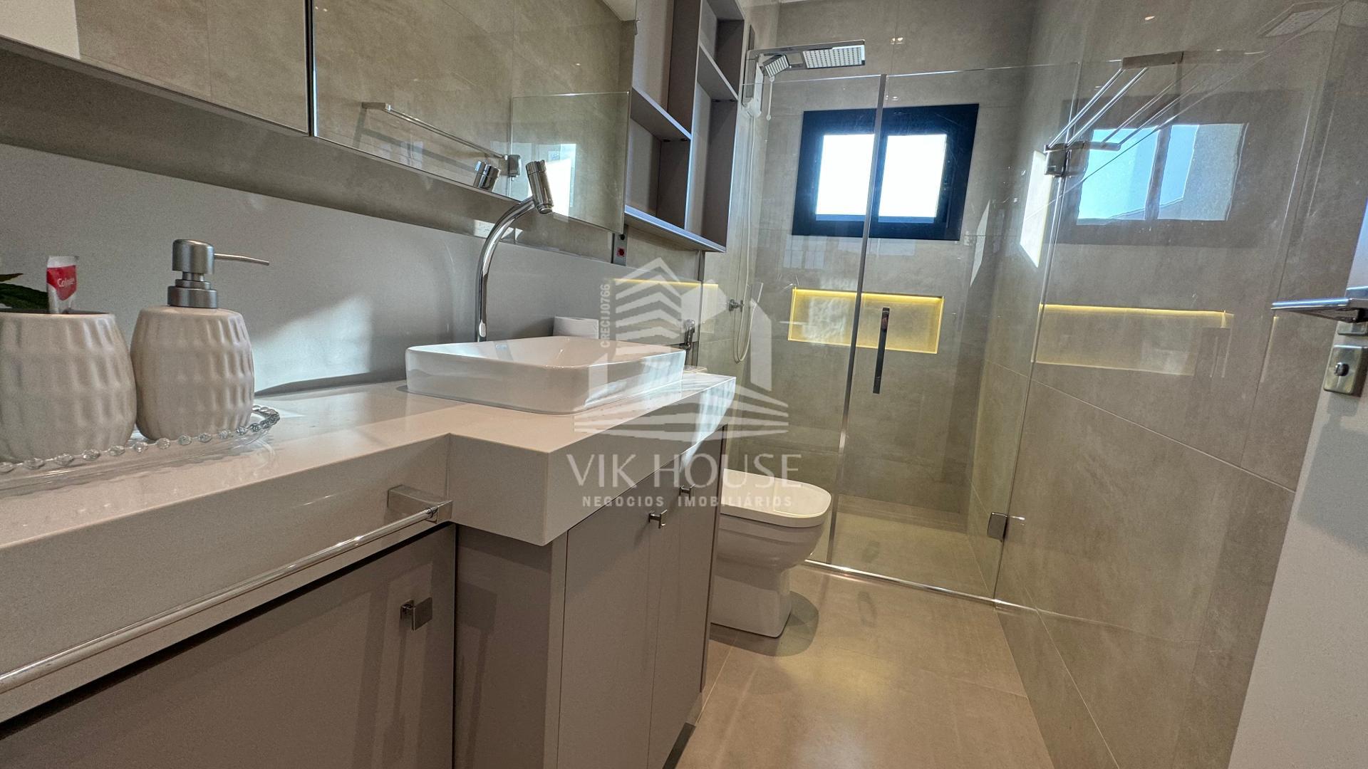 SOBRADO MOBILIADO PARA LOÇAÇÃO NO CONDOMÍNIO RESIDENCIAL SAFIRA - FOZ DO IGUAÇU