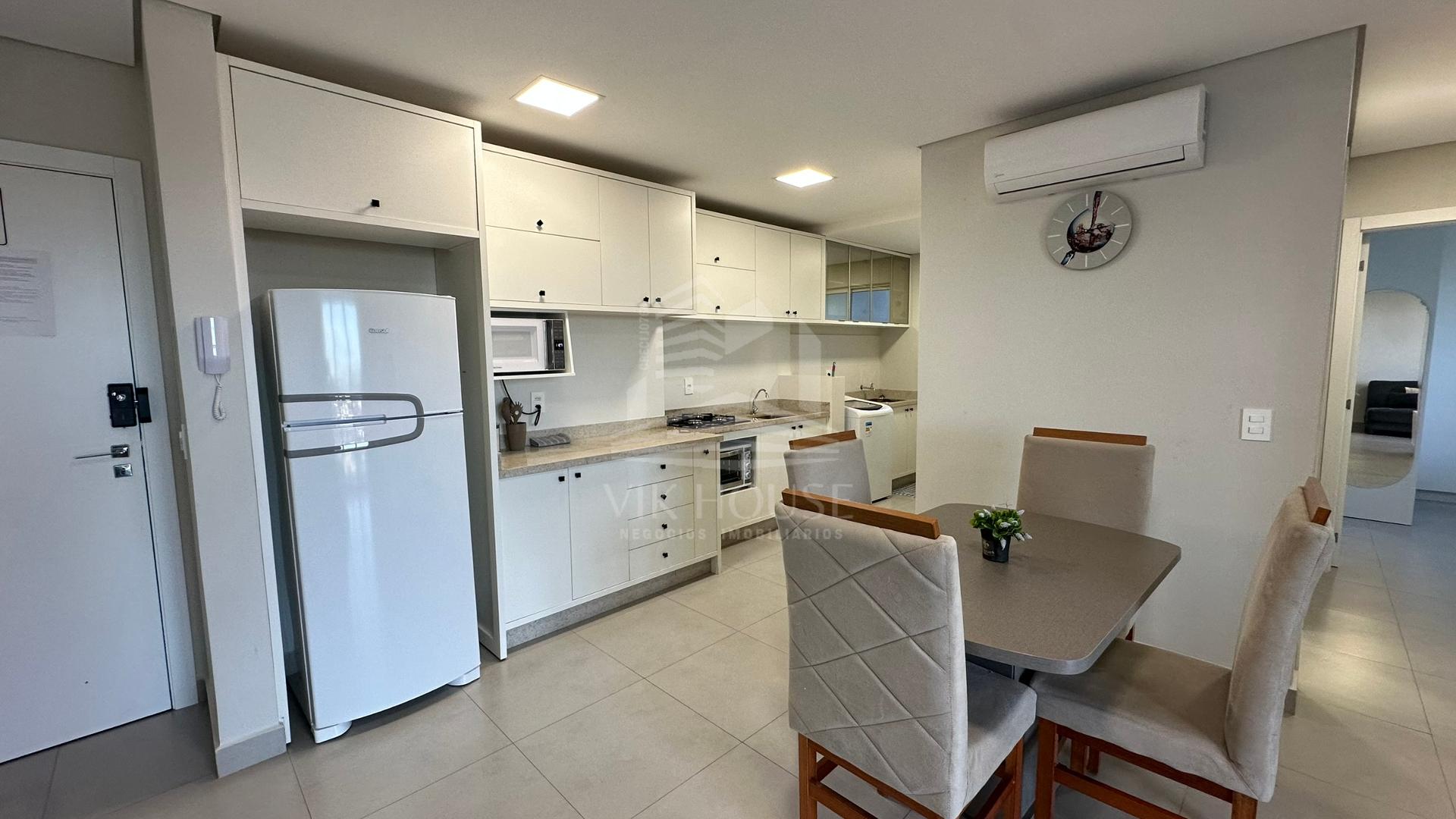 APARTAMENTO MOBILIADO DISPONÍVEL PARA VENDA NO EDIFICIO ROYAL LEGACY.