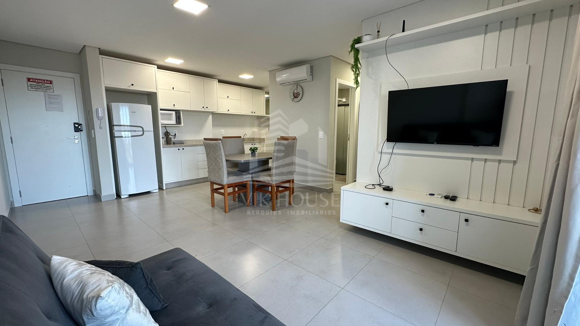 APARTAMENTO MOBILIADO DISPONÍVEL PARA VENDA NO EDIFICIO ROYAL LEGACY.