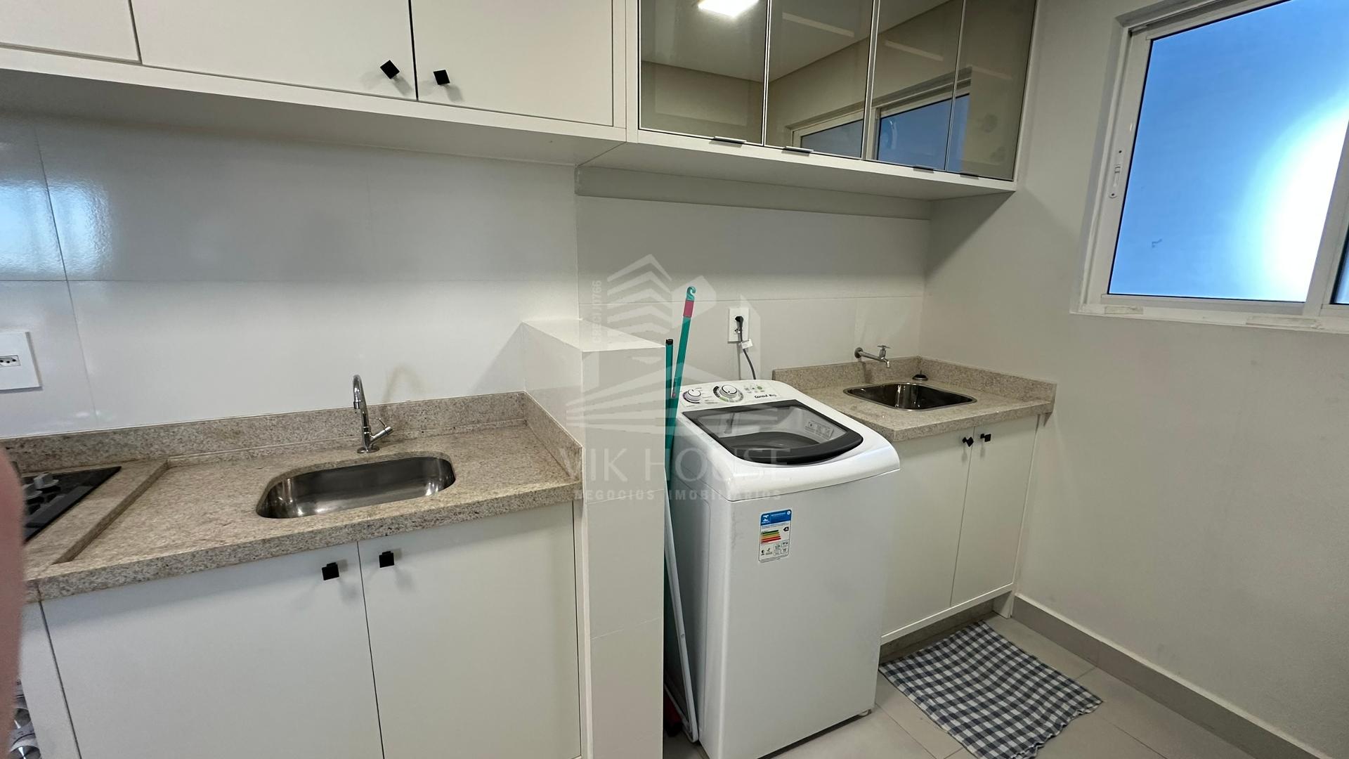 APARTAMENTO MOBILIADO DISPONÍVEL PARA VENDA NO EDIFICIO ROYAL LEGACY.