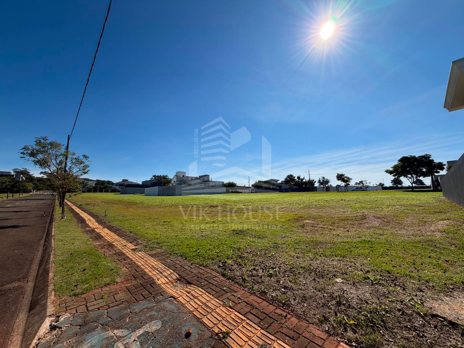 TERRENO A VENDA NA VILA ADRIANA - FOZ DO IGUACU - PR