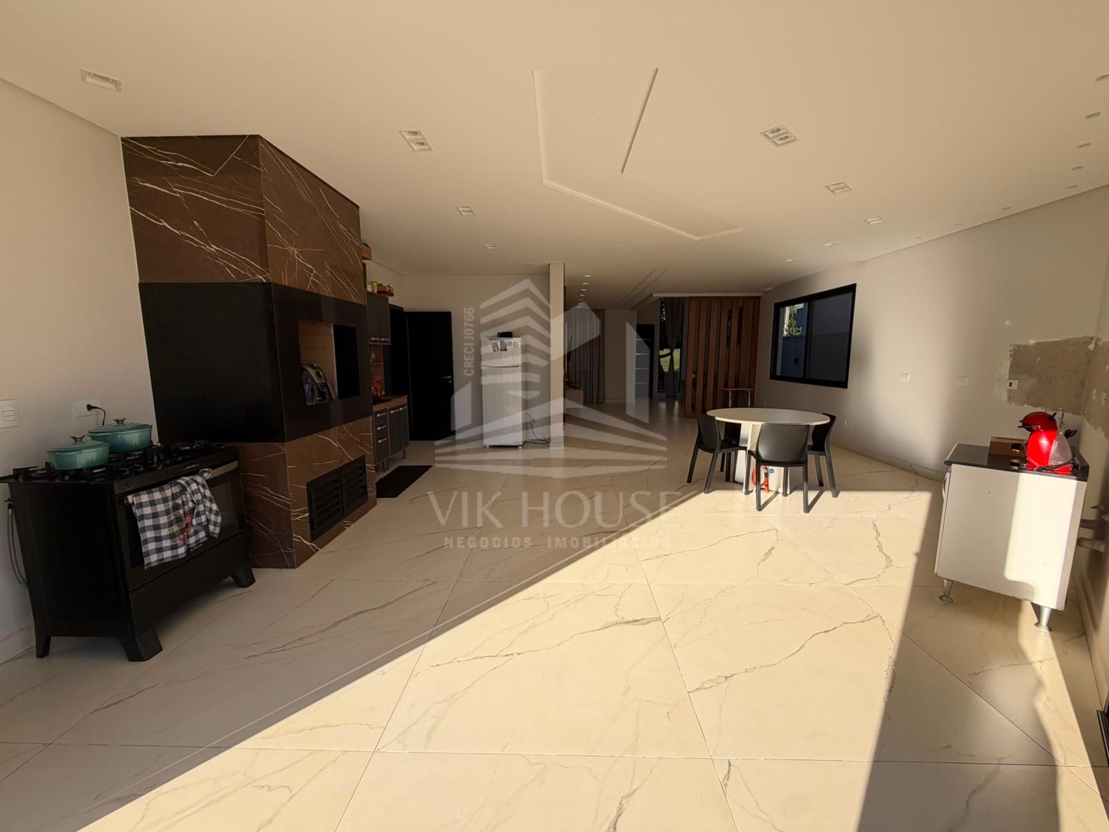 CASA Á VENDA NO CONDOMÍNIO TERRAS ALPHA 1 - FOZ DO IGUAÇU