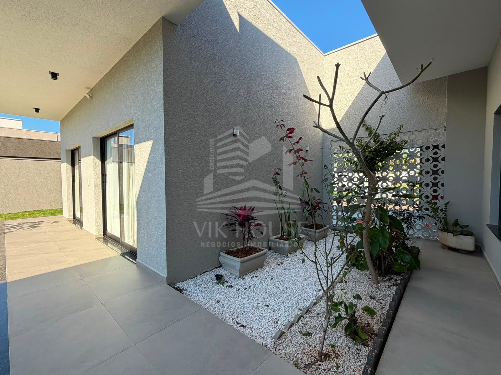 CASA MOBILIADA NO CONDOMINIO SAFIRA - FOZ DO IGUAÇU