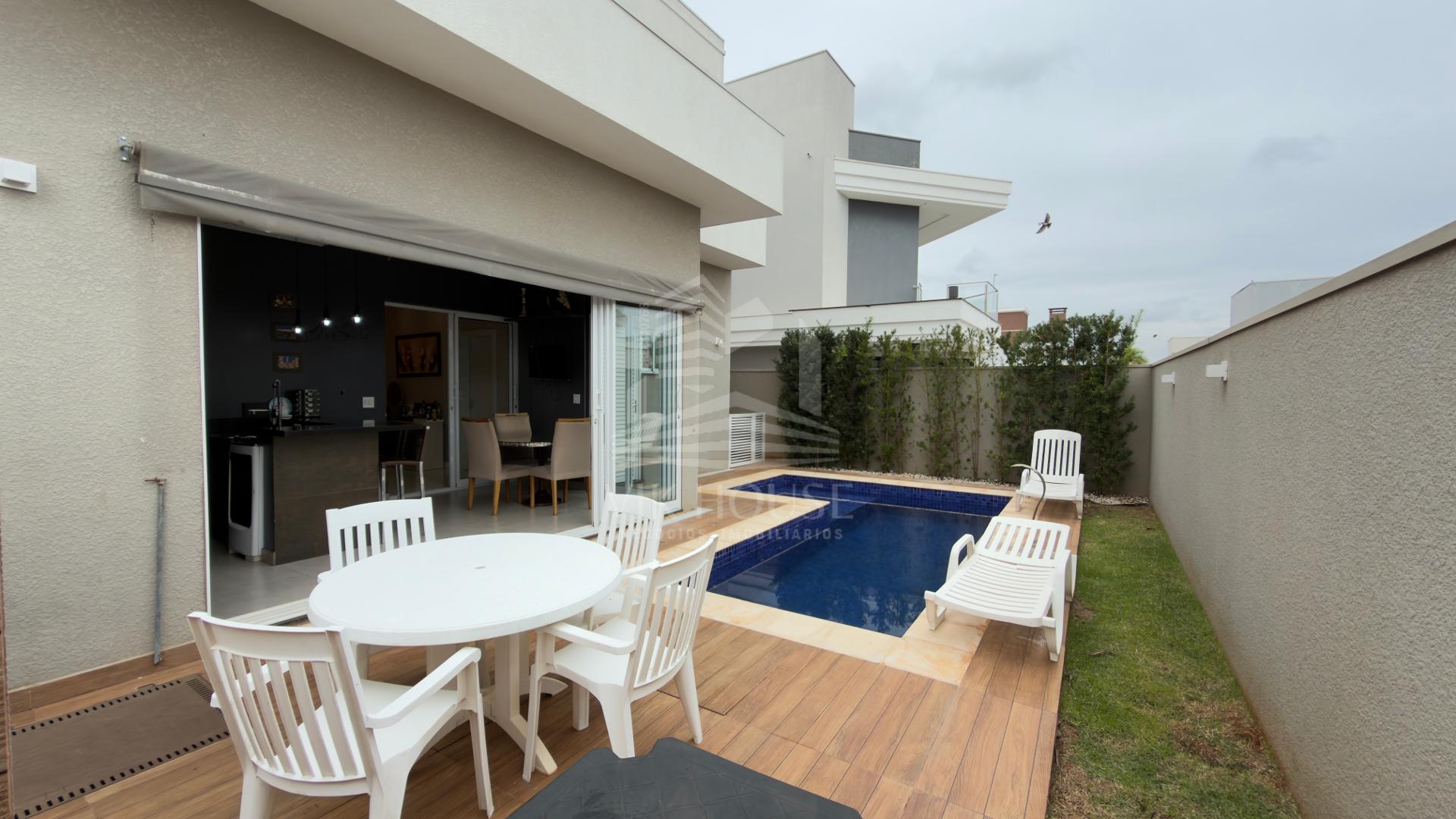 SOBRADO TOTALMENTE MOBILIADO NO CONDOMINIO TERRAS ALPHA I - FOZ DO IGUAÇU