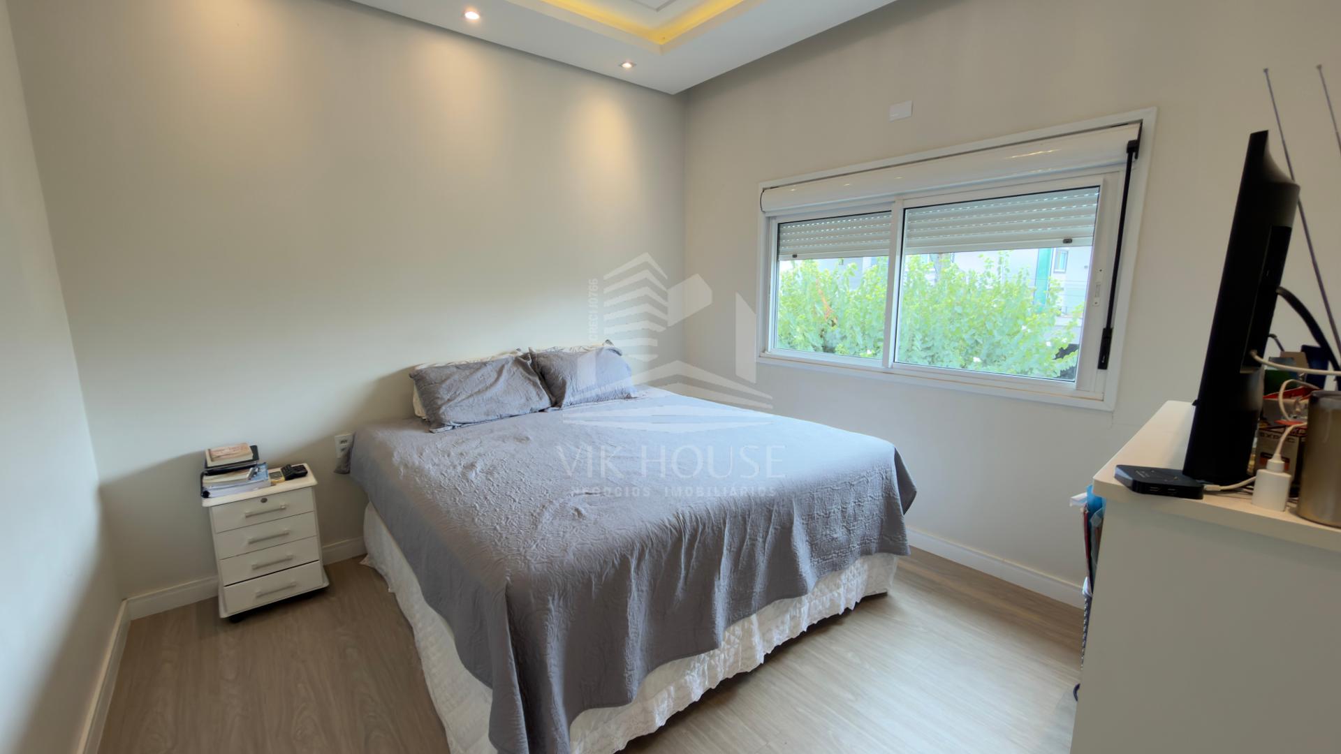 SOBRADO TOTALMENTE MOBILIADO NO CONDOMINIO TERRAS ALPHA I - FOZ DO IGUAÇU