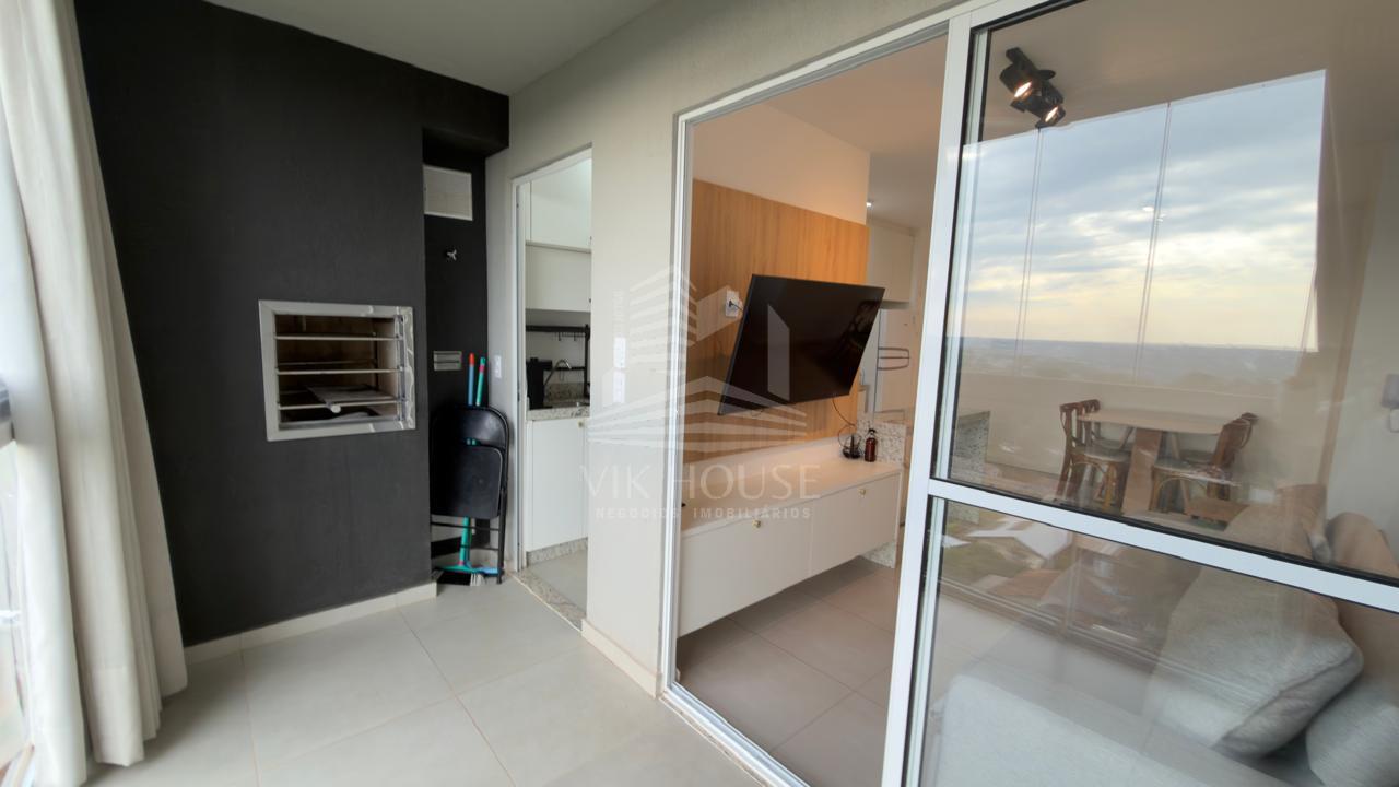 APARTAMENTO MOBILIADO DISPONÍVEL PARA VENDA NO EDIFICIO ROYAL LEGACY.